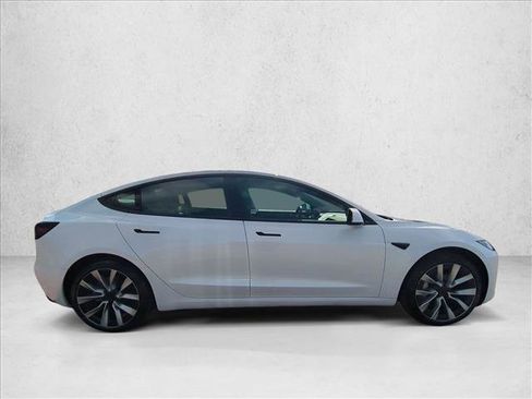 Used 2025 Tesla Model 3 Long Range image 4