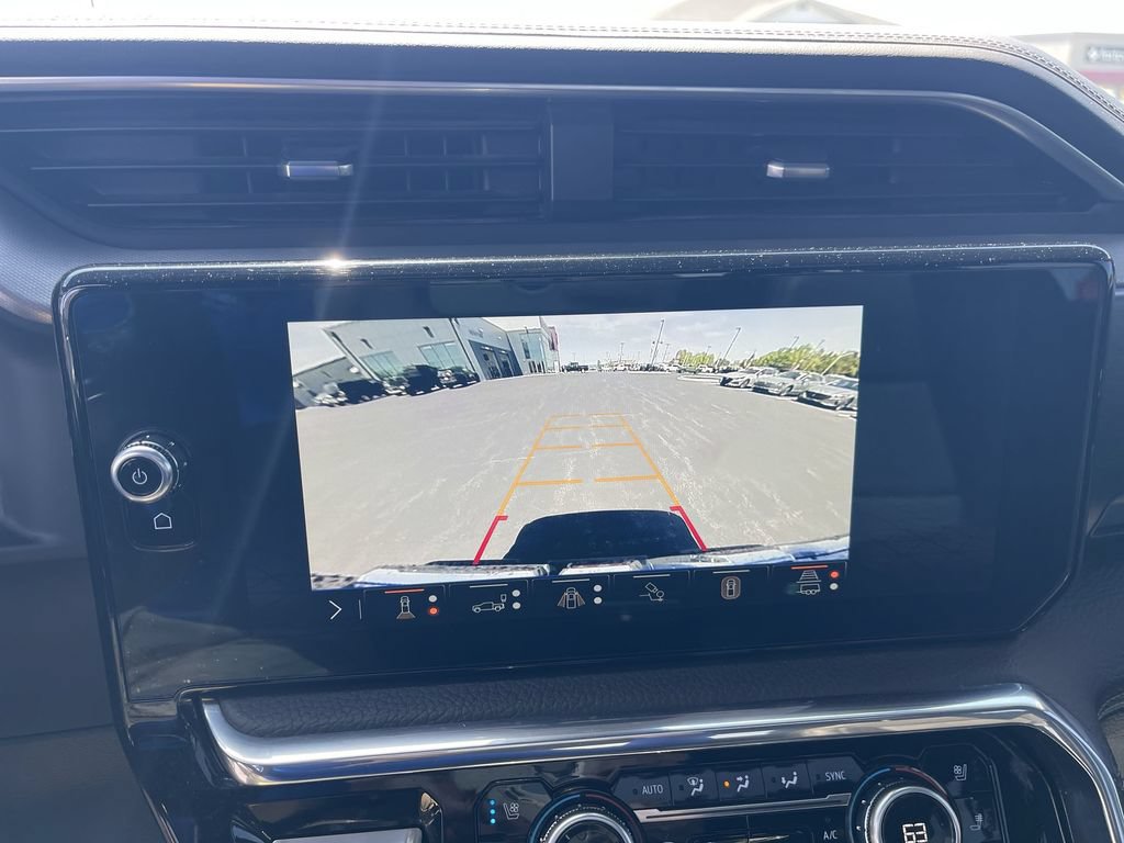 Used 2024 GMC Sierra 1500 Denali w/ Technology Package AWD/4WD image 17