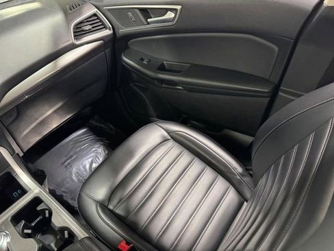 Used 2024 Ford Edge SEL image 29