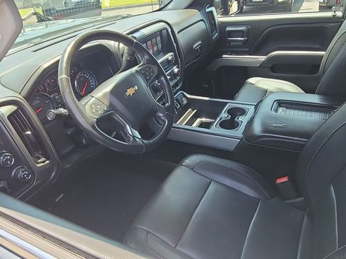 Used 2019 Chevrolet Silverado 2500 LTZ w/ Duramax Plus Package AWD/4WD image 10