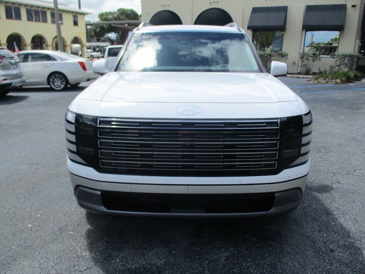 Used 2026 Hyundai Palisade SEL Premium FWD image 6