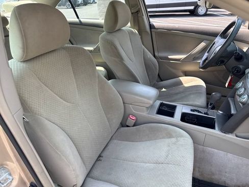 Used 2007 Toyota Camry LE FWD image 13