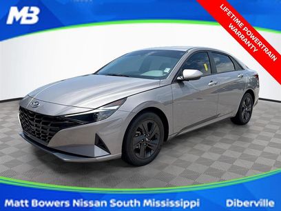 Used 2023 Hyundai Elantra SEL w/ Cargo Package