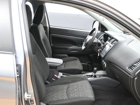 Used 2023 Mitsubishi Outlander Sport ES AWD/4WD image 23