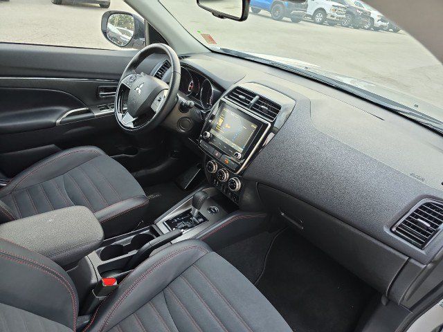 Used 2024 Mitsubishi Outlander Sport AWD image 45