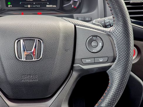 Used 2023 Honda Passport TrailSport image 33