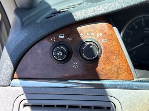 Used 2005 Buick LaCrosse CXL w/ Gold Convenience Package image 82