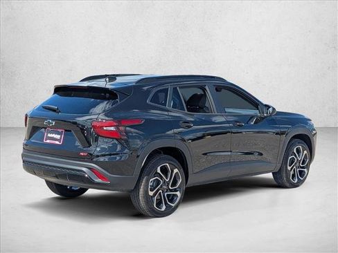 New 2026 Chevrolet Trax RS image 2