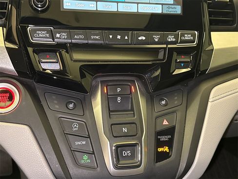Certified 2024 Honda Odyssey EX-L image 29