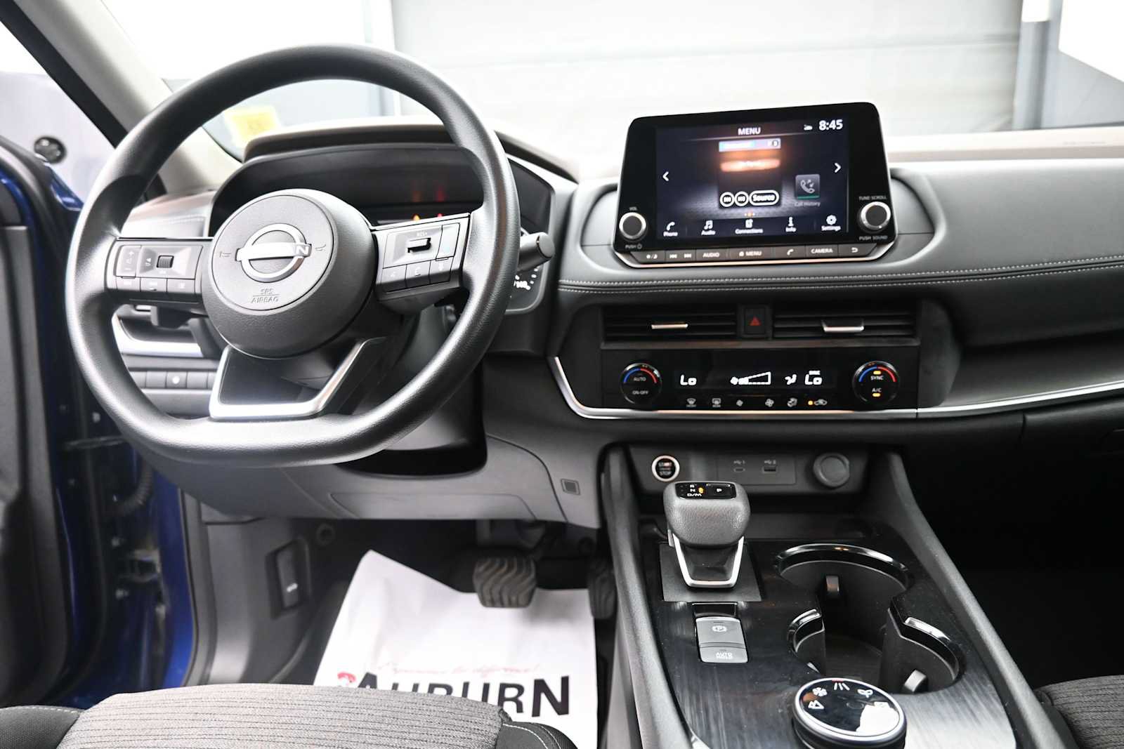 Used 2023 Nissan Rogue SV AWD/4WD image 15