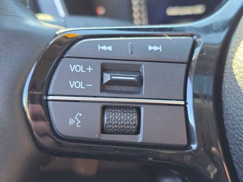 Used 2024 Honda Pilot Elite image 40