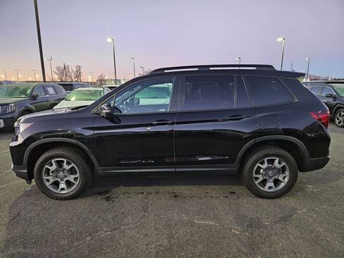Used 2023 Honda Passport TrailSport image 10