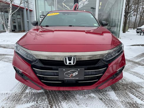 Used 2022 Honda Accord Sport image 3