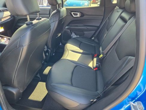New 2026 Jeep Compass Latitude image 15