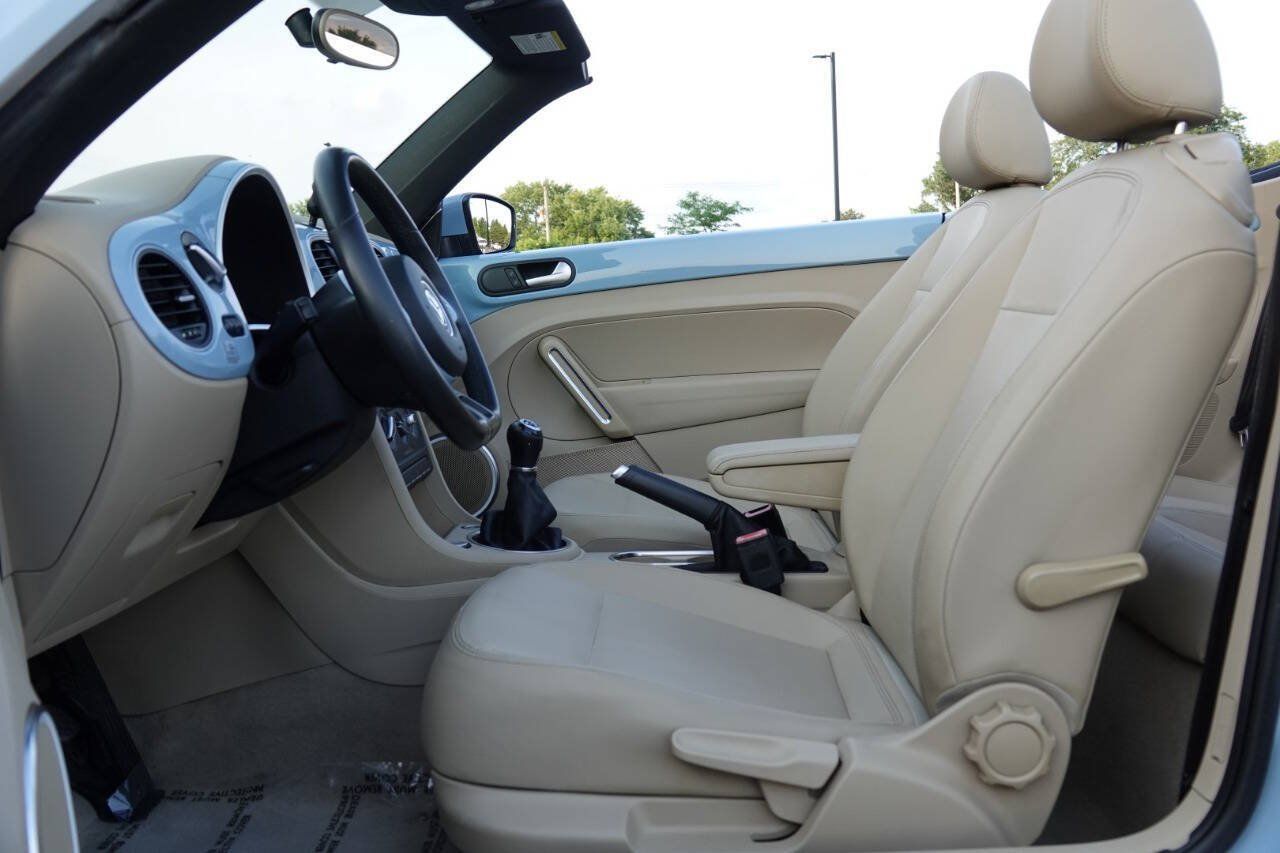 Used 2014 Volkswagen Beetle TDI FWD image 51