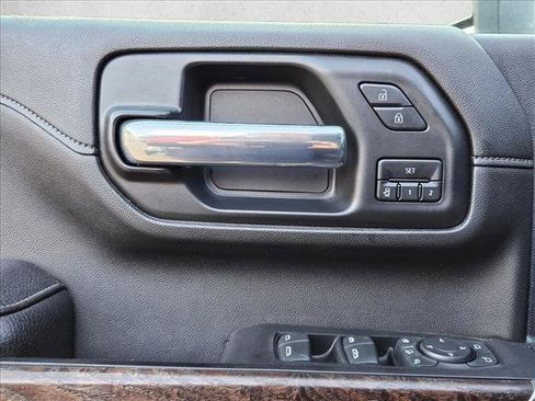 Used 2020 GMC Sierra 3500 Denali w/ Denali Ultimate Package AWD/4WD image 23