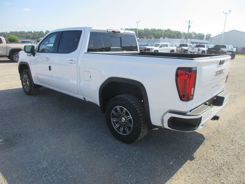 New 2026 GMC Sierra 1500 AT4 w/ AT4 Premium Package AWD/4WD image 7