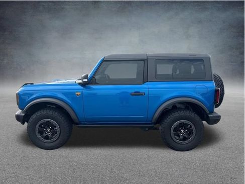 Certified 2023 Ford Bronco Badlands AWD/4WD image 7