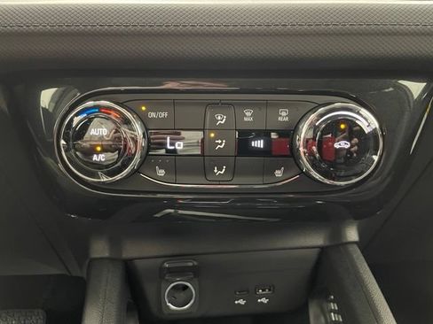 New 2026 Chevrolet TrailBlazer LT w/ Convenience Package AWD/4WD image 5