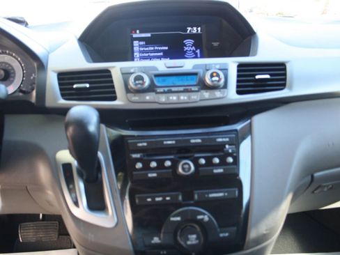 Used 2012 Honda Odyssey EX-L image 23