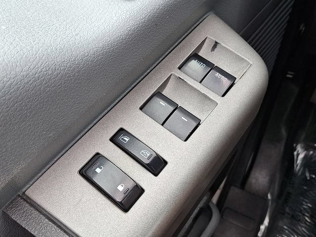 Used 2013 Ford F250 XLT AWD/4WD image 24