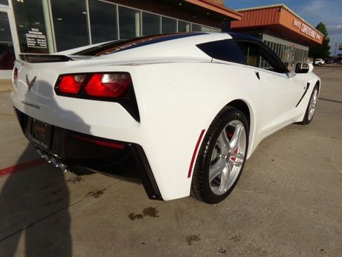 Used 2016 Chevrolet Corvette Stingray Coupe w/ 2LT Preferred Equipment Group RWD image 5