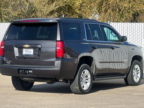 Used 2017 Chevrolet Tahoe LT image 4