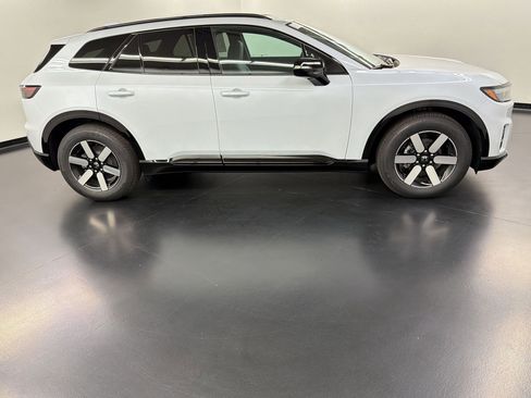 New 2026 Honda Prologue Touring image 8