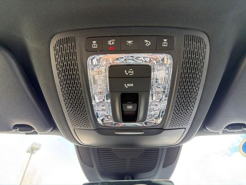 Used 2021 Mercedes-Benz GLE 350 4MATIC image 32