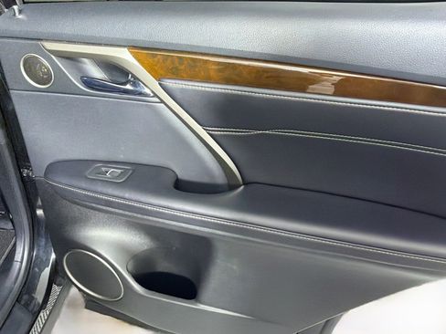 Used 2019 Lexus RX 450h AWD image 30