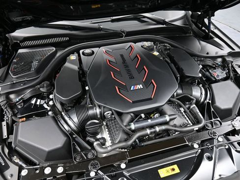 Used 2025 BMW M5 Touring image 36