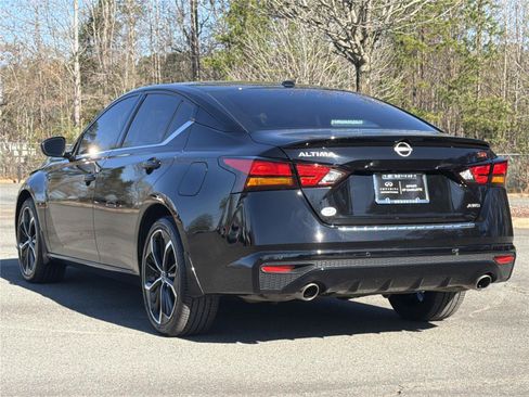 Used 2023 Nissan Altima 2.5 SR AWD/4WD image 21