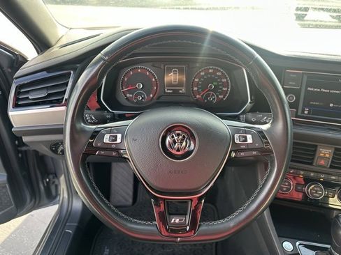 Used 2019 Volkswagen Jetta R-Line image 7