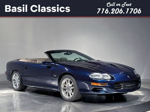 Used 2002 Chevrolet Camaro Z28 w/ SS Performance/Appearance Pkg RWD image 1