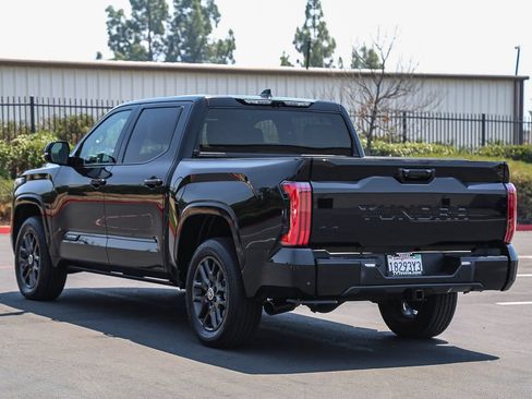 Used 2024 Toyota Tundra Platinum AWD/4WD image 5