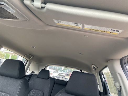Used 2024 Honda HR-V LX image 29