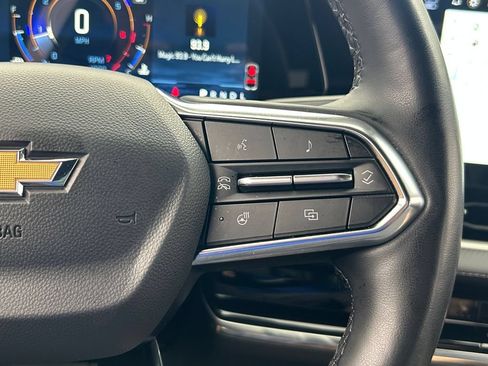 Used 2025 Chevrolet Equinox LT FWD image 69