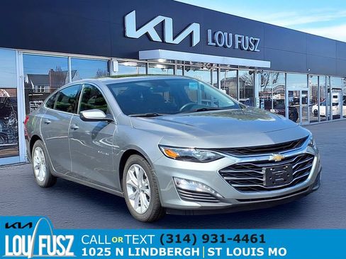 Used 2023 Chevrolet Malibu LT w/ LPO, Floor Liner Package FWD image 1