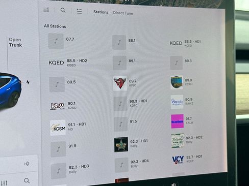 Used 2020 Tesla Model 3 Standard Range Plus image 16