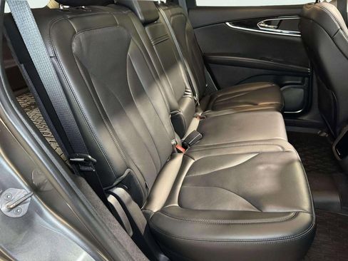 Certified 2023 Lincoln Nautilus Reserve w/ Monochromatic Package image 26