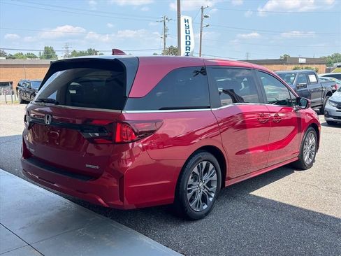 Used 2025 Honda Odyssey Touring image 26