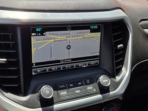 Certified 2019 GMC Acadia SLT AWD/4WD image 20
