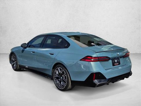 New 2026 BMW 530i w/ M Sport Package RWD image 9