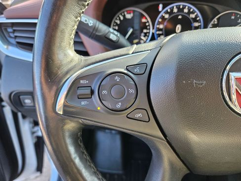 Used 2020 Buick Enclave Avenir w/ Avenir Technology Package image 18