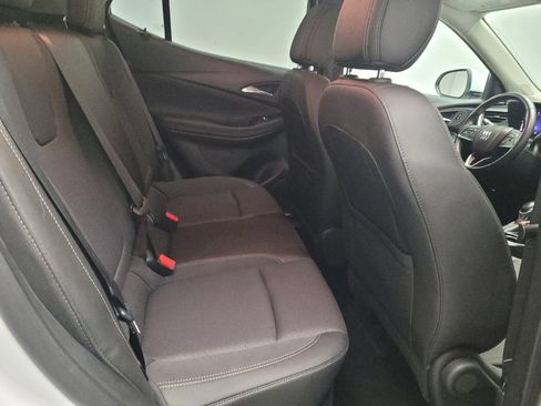 Used 2024 Buick Encore GX Preferred FWD image 19