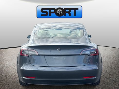 Used 2019 Tesla Model 3 Standard Range image 27