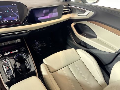 Used 2025 Audi A5 2.0T Prestige w/ 19" Wheel Package image 20