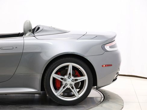 Used 2016 Aston Martin V8 Vantage S RWD image 11