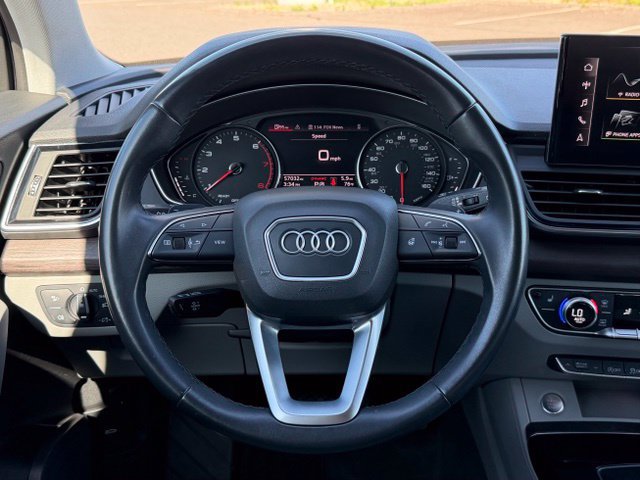 Used 2022 Audi Q5 2.0T Premium w/ Convenience Package AWD/4WD image 12