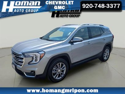 Used 2024 GMC Terrain SLT
